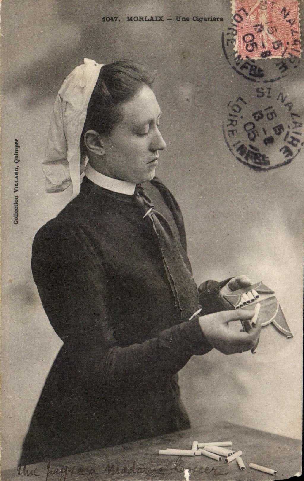 CPA Morlaix Cigariere Tobacco Cigarettes