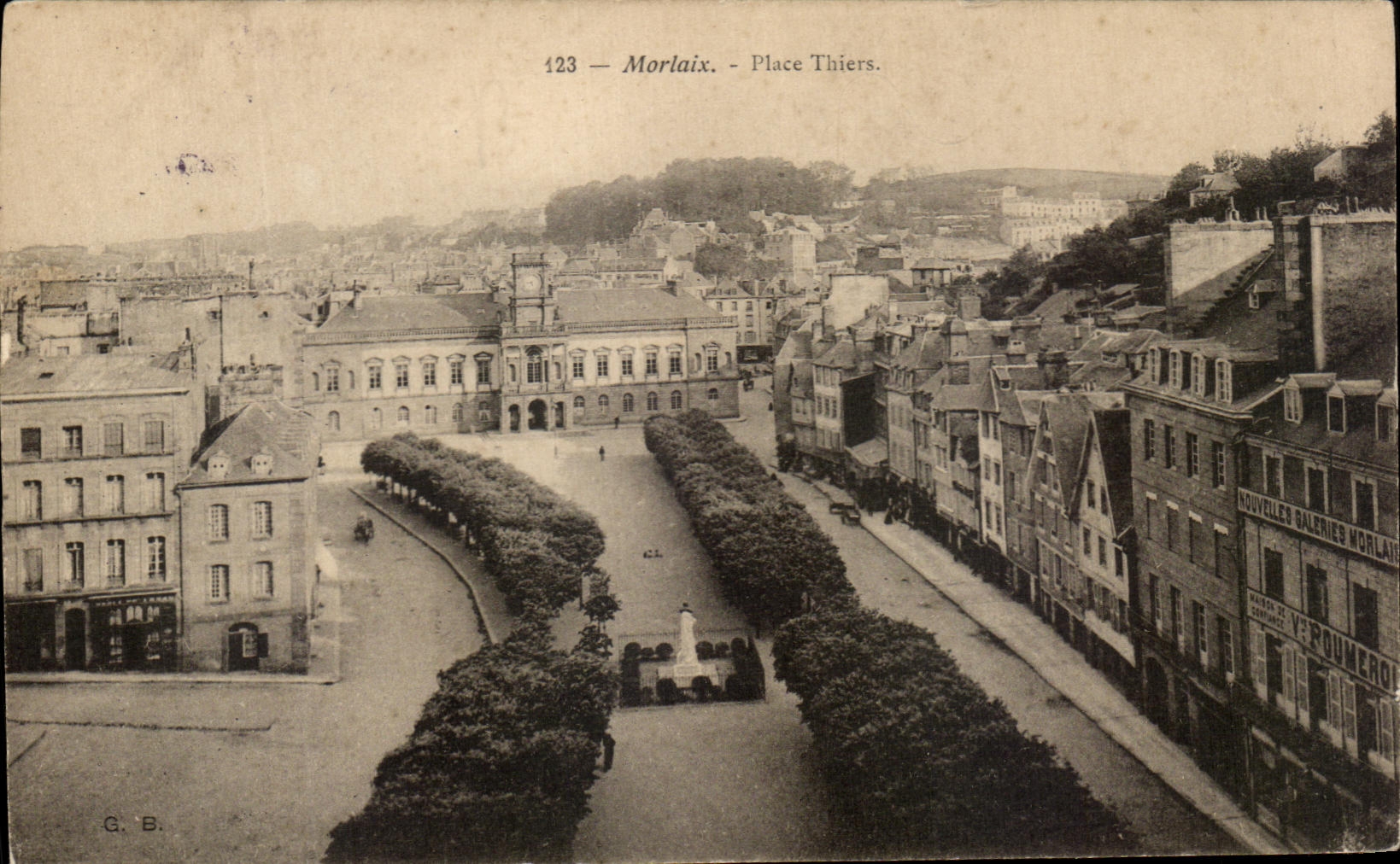 CPA Morlaix Places Thiers