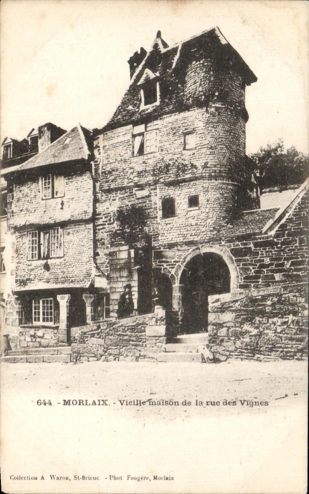 CPA Morlaix Alley house of the street of the Vines