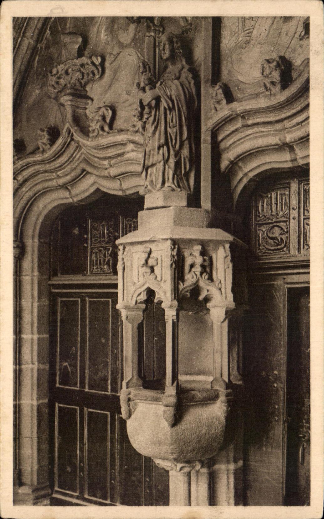 CPA Morlaix Saint Melaine Stoup Of the Porch And Statue Of Our Lady Of Good Help
