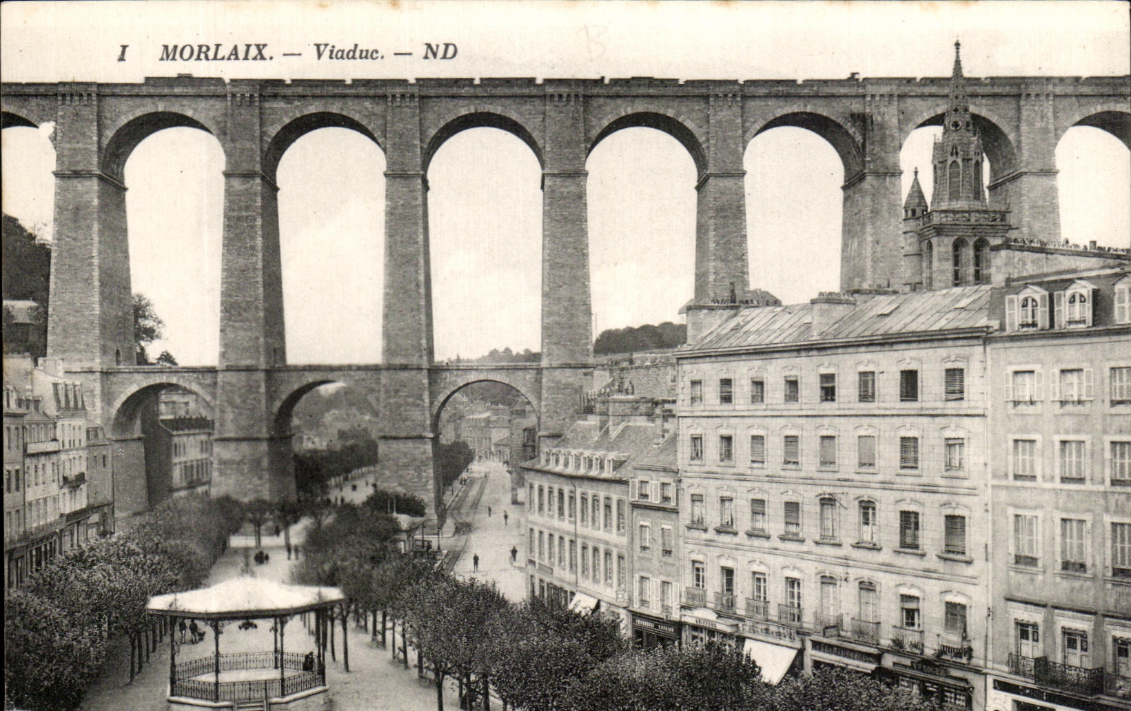 CPA Morlaix Viaduct Train