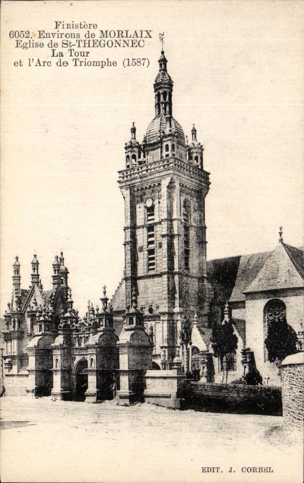 CPA Rinistere Surroundings of Morlaix Church of St Thegonnec La Turn and Arc de Triomphe