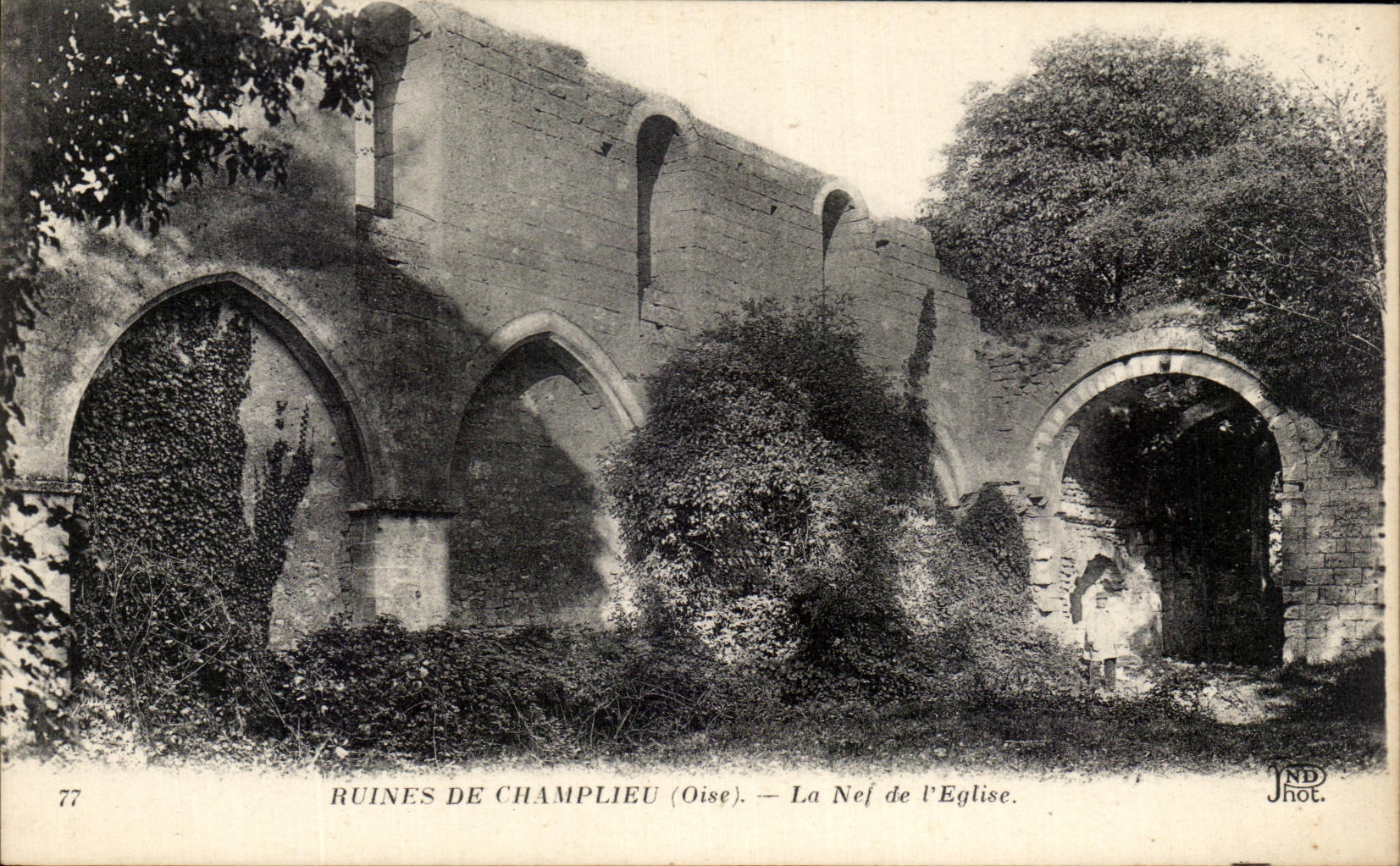 Ruinas de CPA del cubo del La de Champlieu de la iglesia
