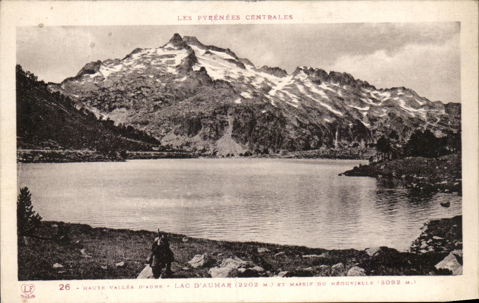 CPA the High Central Pyrenees Valley D' Aure Lake D' Aumar and solid mass of Neouvielle