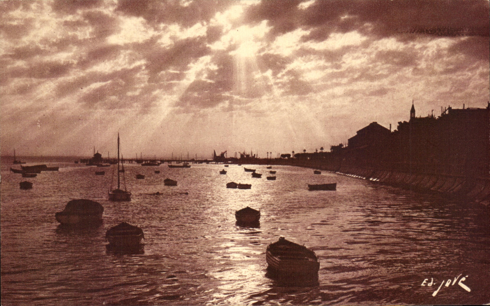 CPA Arcachon a sunrise