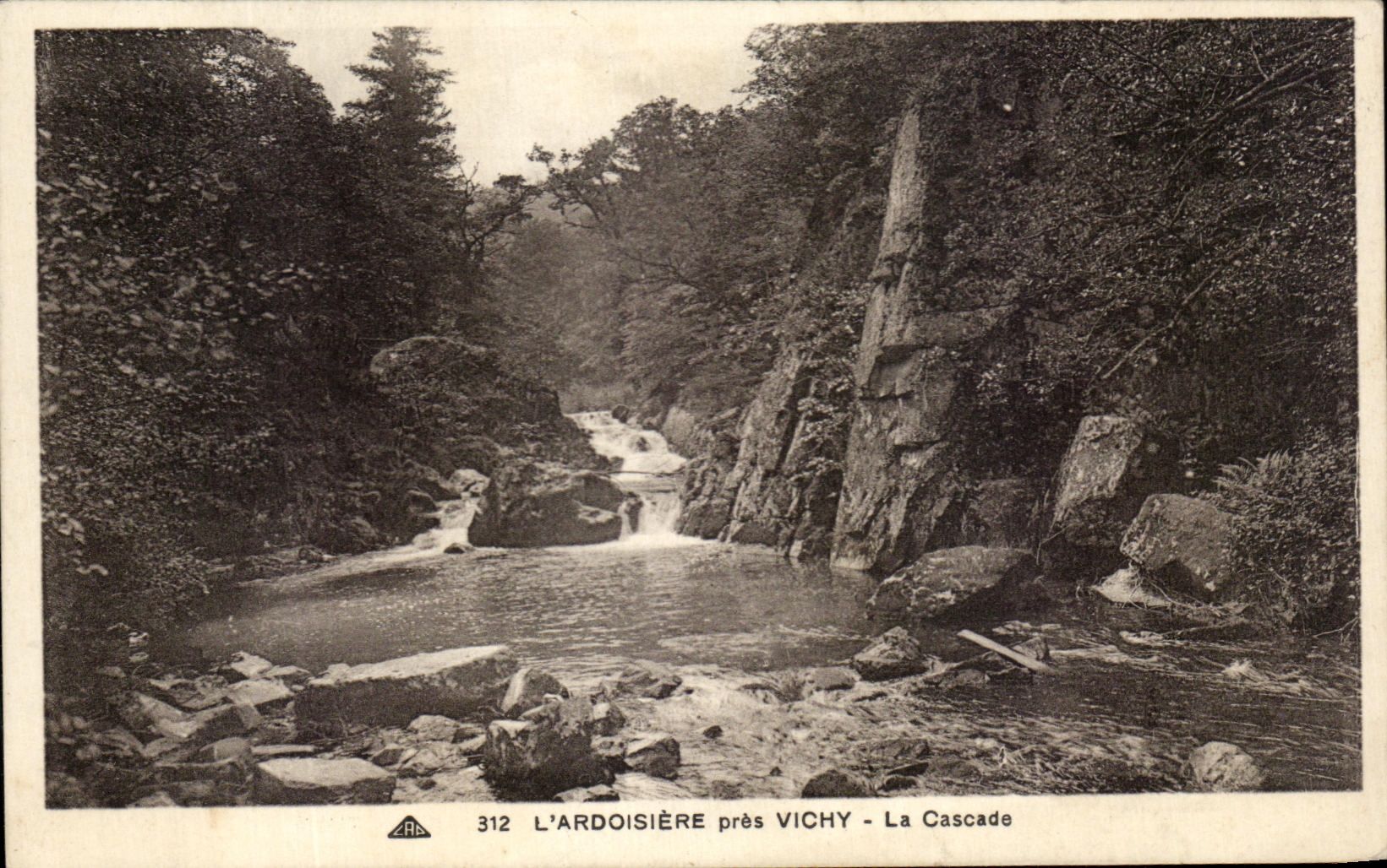 CPA the Salte quarry Close Vichy La Cascades