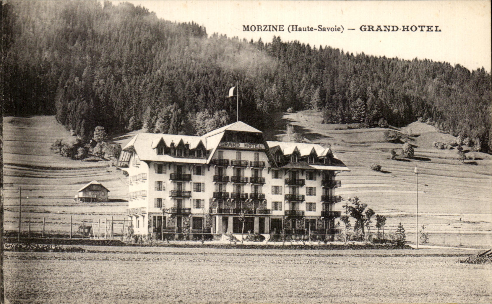 CPA Morzine Large Hotel