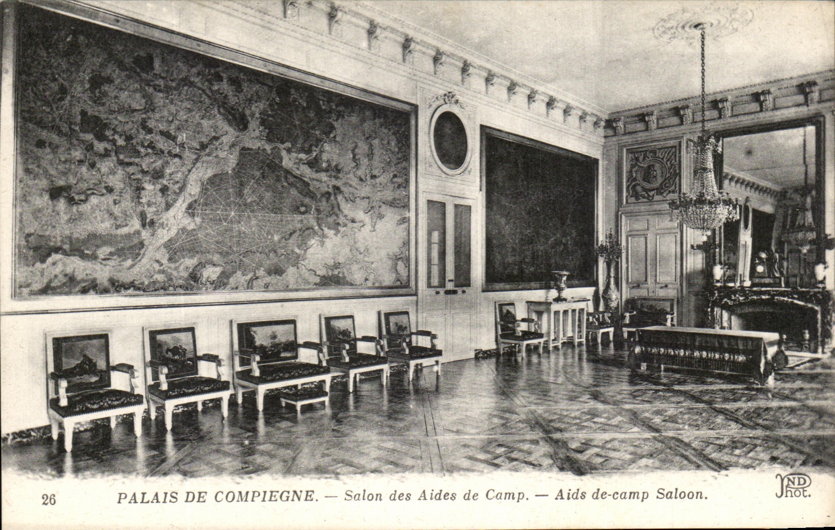 CPA Palais De Compiegne Salon des Aides de Camp