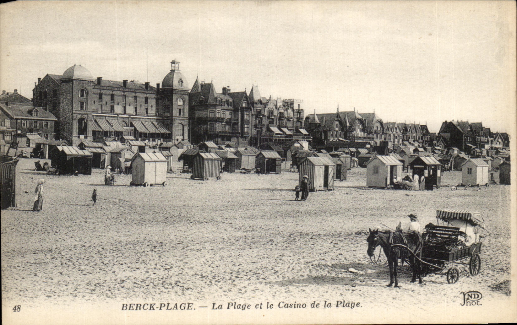 CPA Berck Plage La Plage et le Casino de la plage 