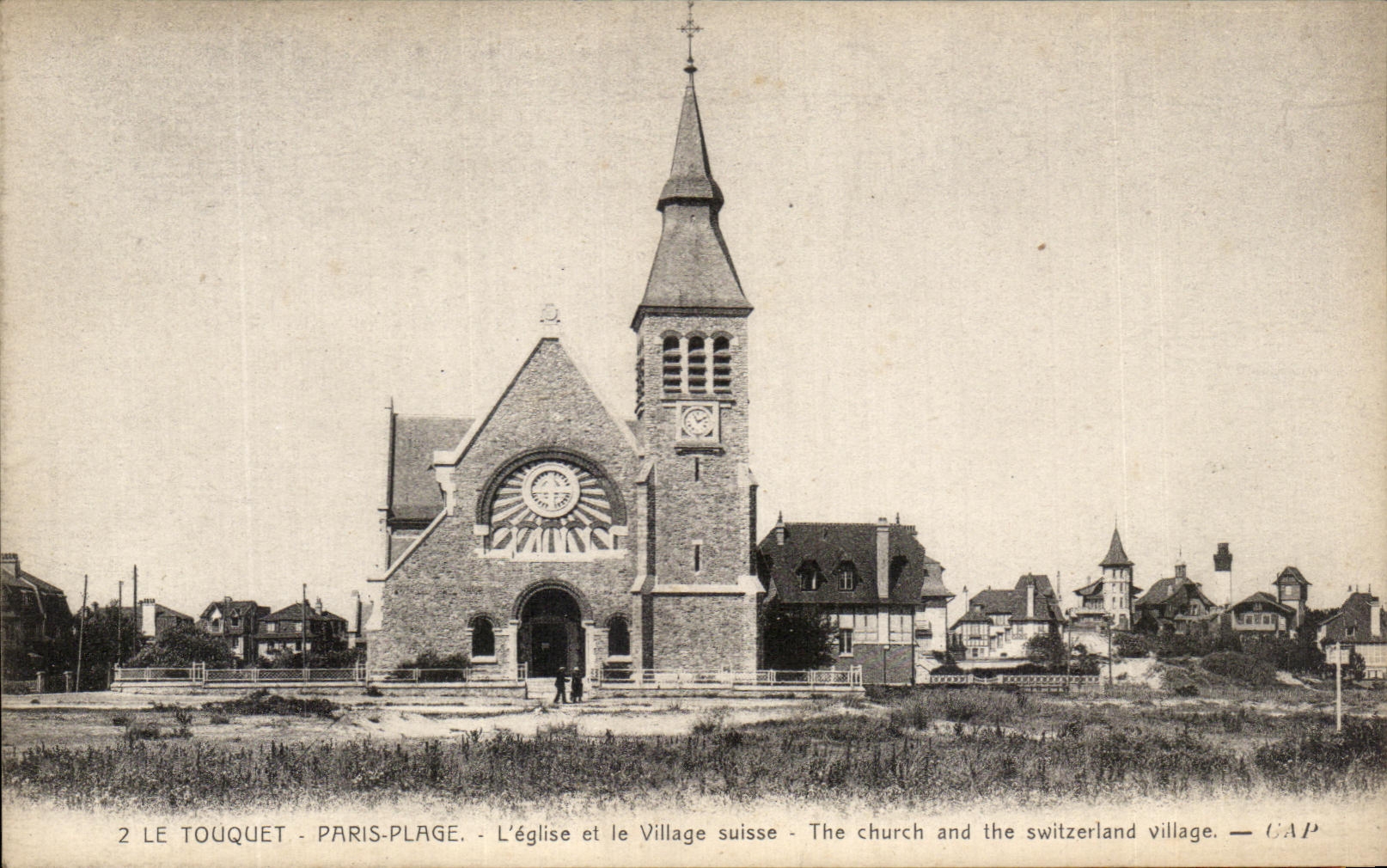 CPA Le Touquet Paris Plage L'Eglise et le Village suisse
