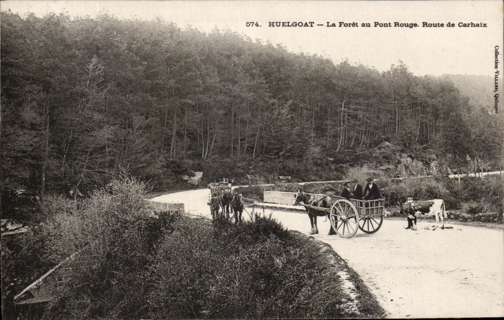 CPA Huelgoat La Drill with the Red bridge Road of Carhaix coach Cow