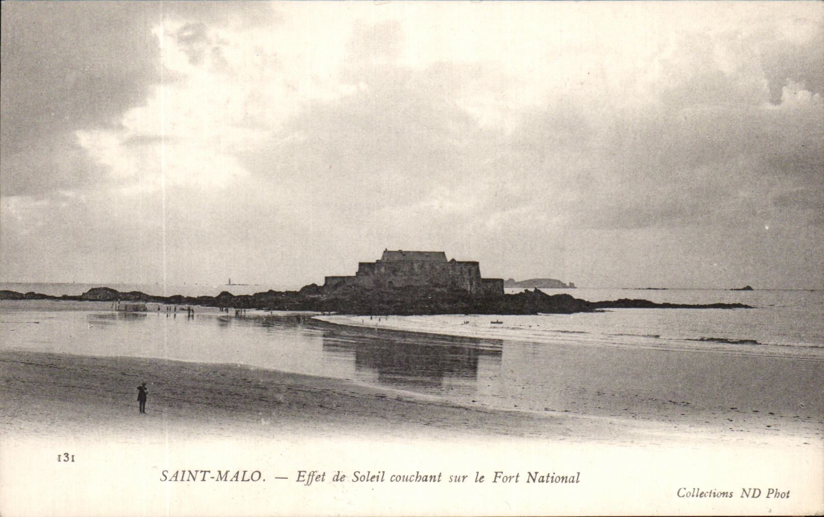 CPA Saint Malo Effect Setting Sun On the Fort National one