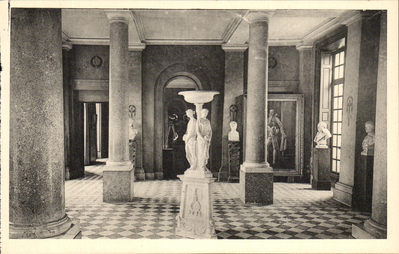 CPA Malmaison Vestibule D'Honneur