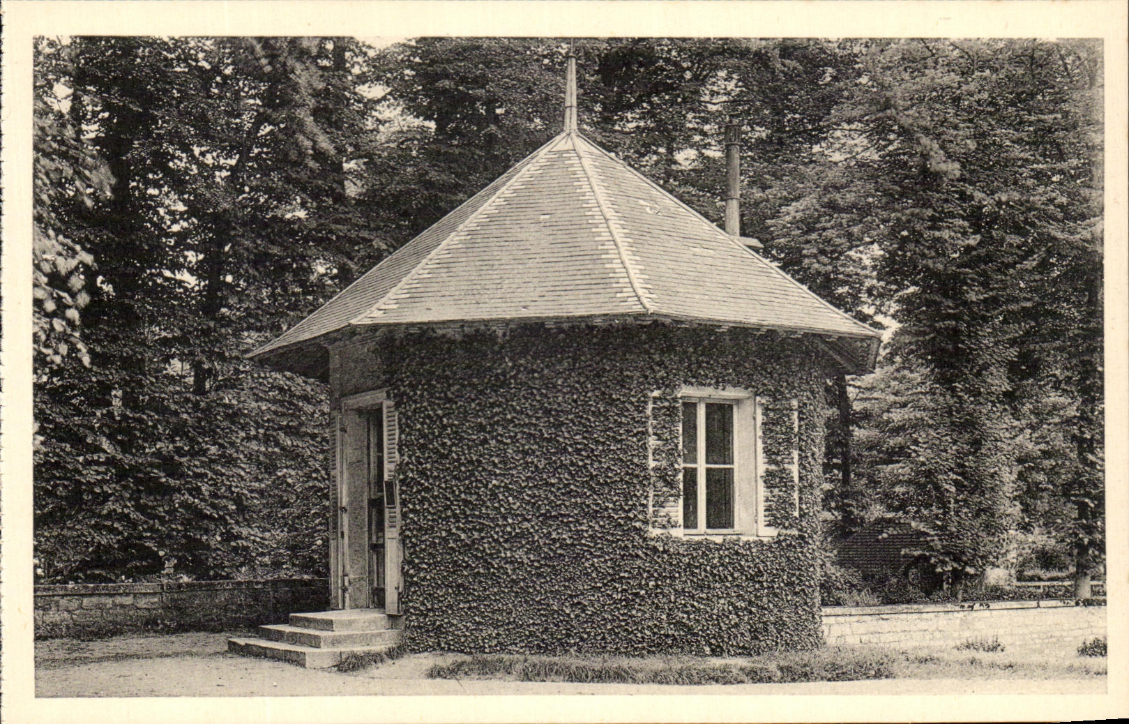 CPA Malmaison Le Cabinet De Travail D'Ete De L'Empereur Napoleon 1er