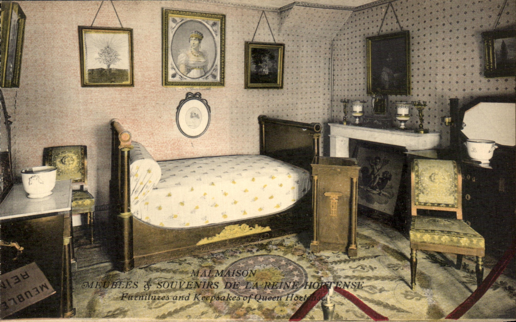 CPA Malmaison Meubles Souvenirs De La Reine Hortense