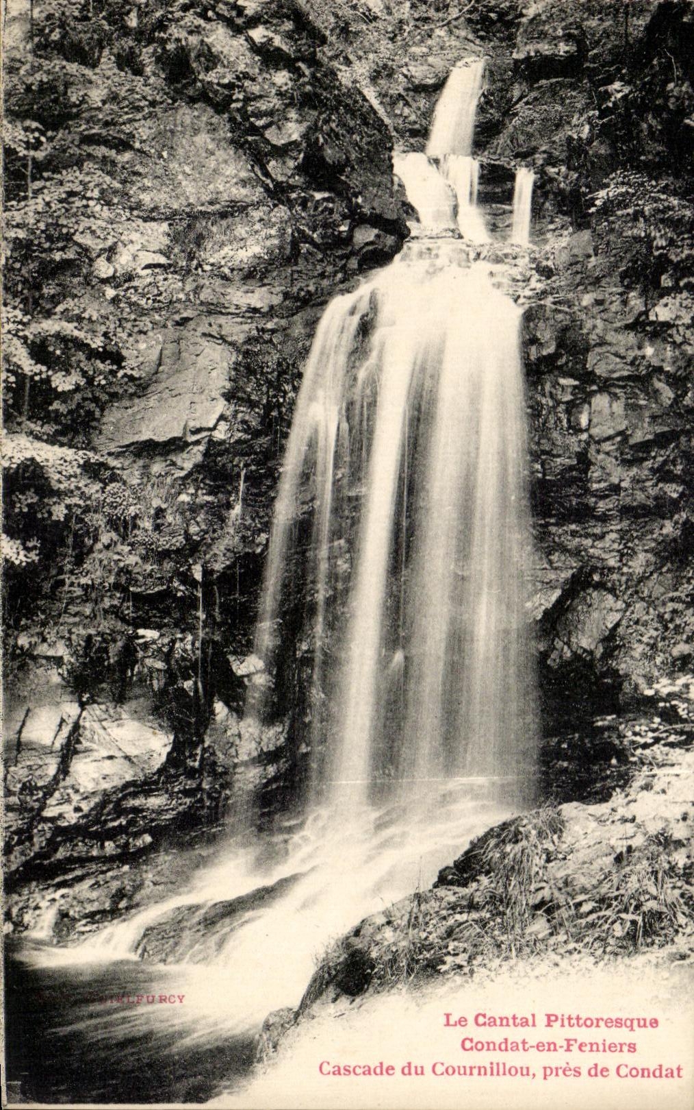 CPA the Picturesque Cantal Condat In Feniers Cascades Of Cournillou Close De Condat