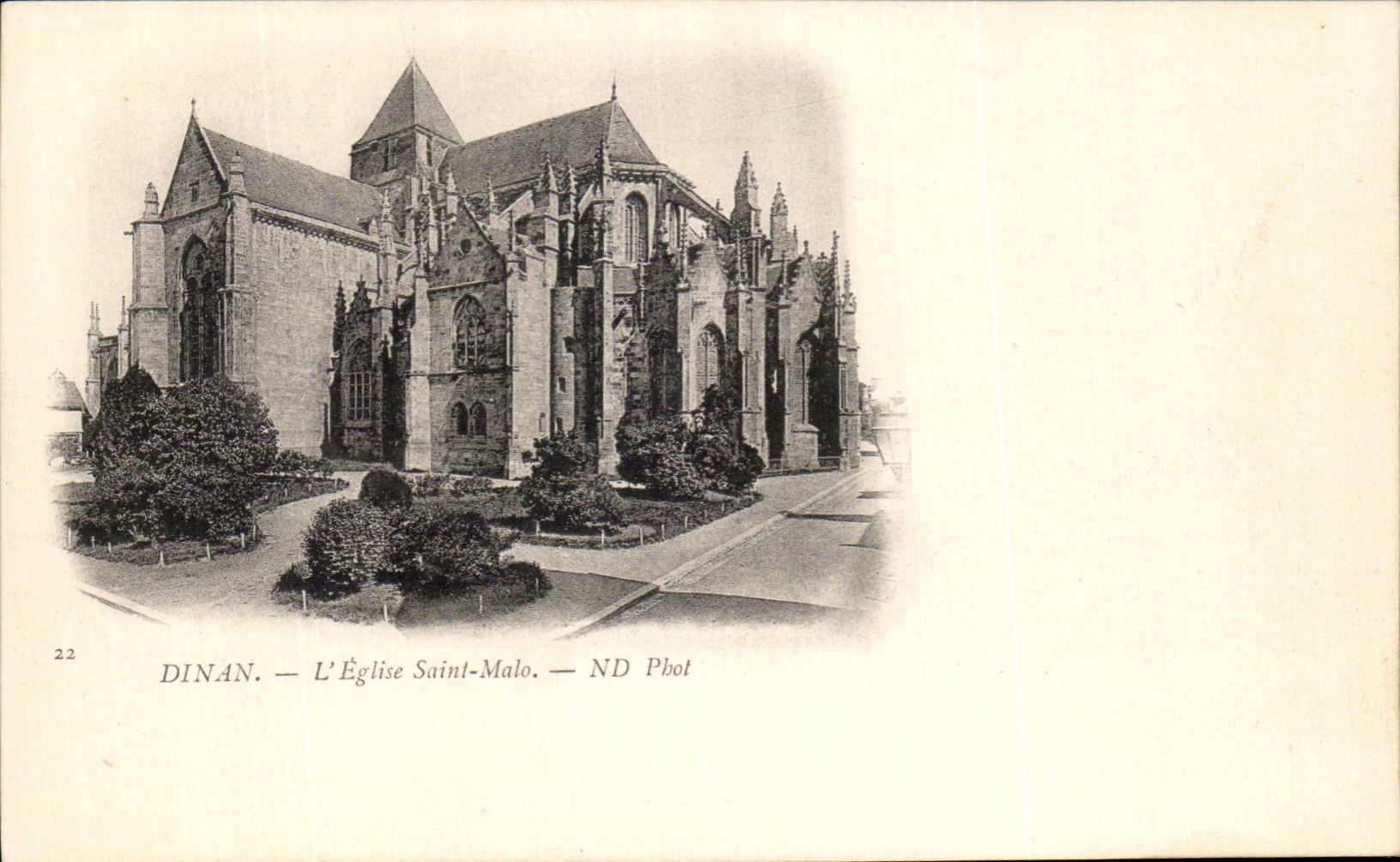 CPA Dinan L'Eglise Saint Malo
