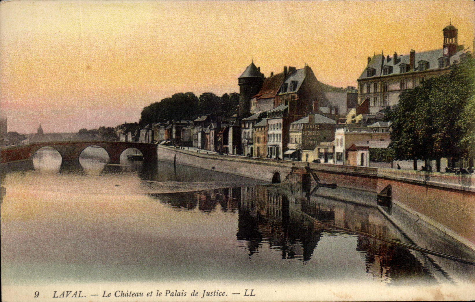 CPA Laval las cortes de ley de Castle And