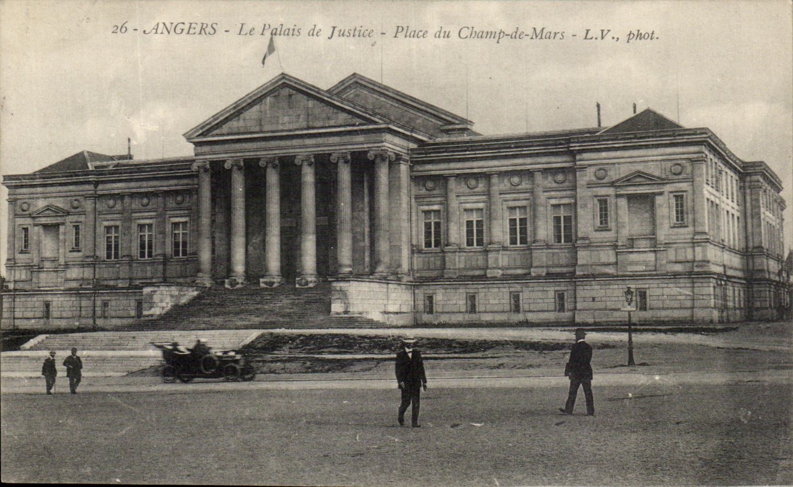 CPA Angers Le Palais de Justice Place du Champ de Mars