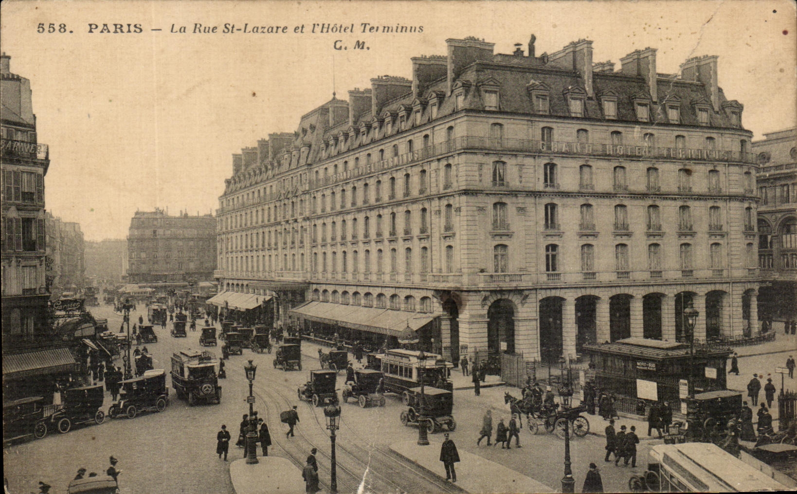CPA Paris the Street St Lazare and the Hotel Terminus