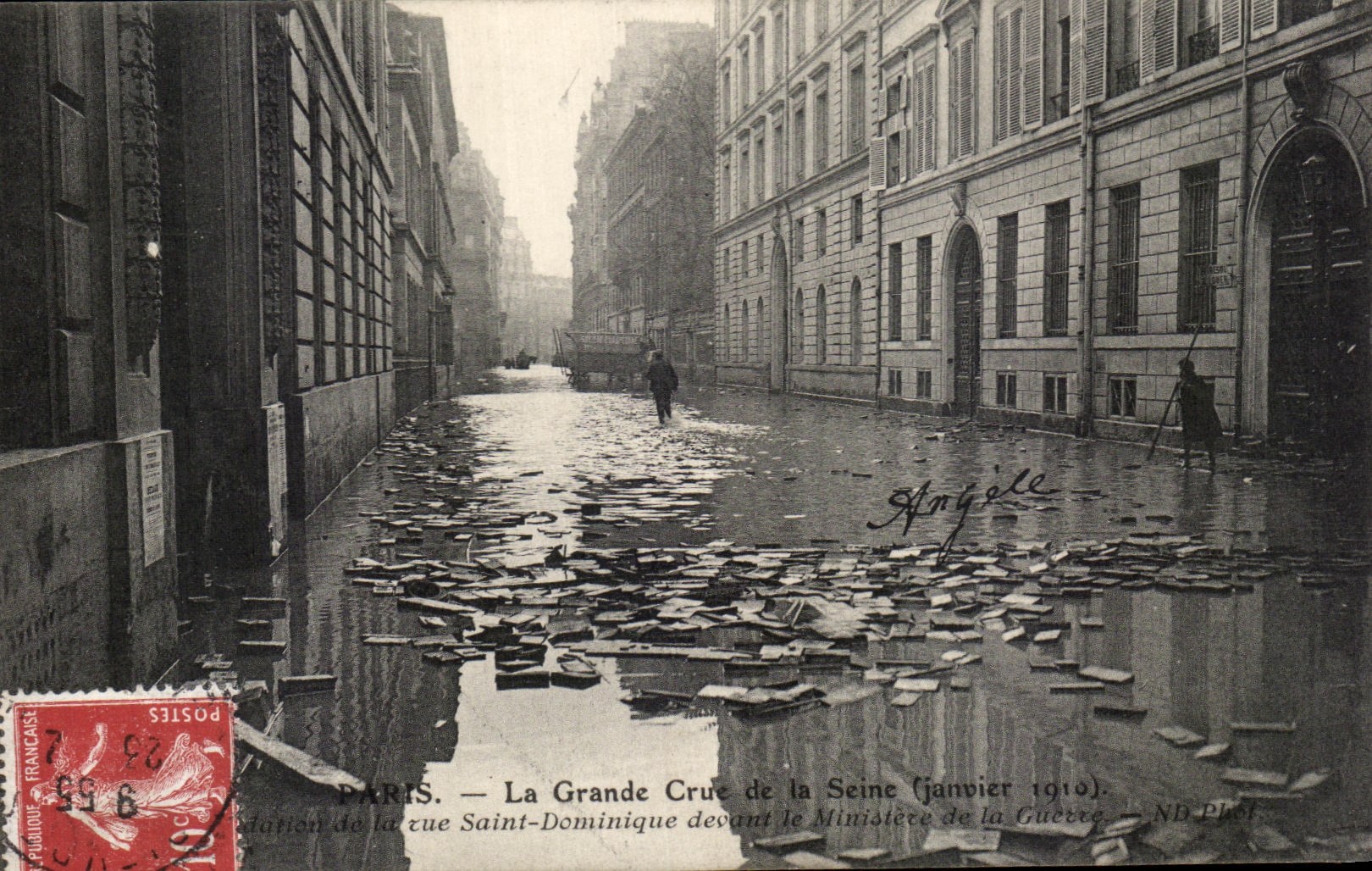 CPA Paris the Great Rising Of the Seine Street Saint Dominique January 1910