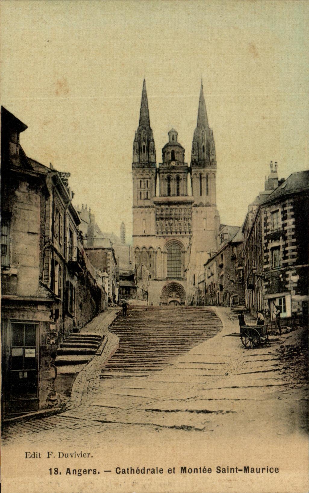 CPA Angers Cathedrale Et Montee Saint Maurice (animee)