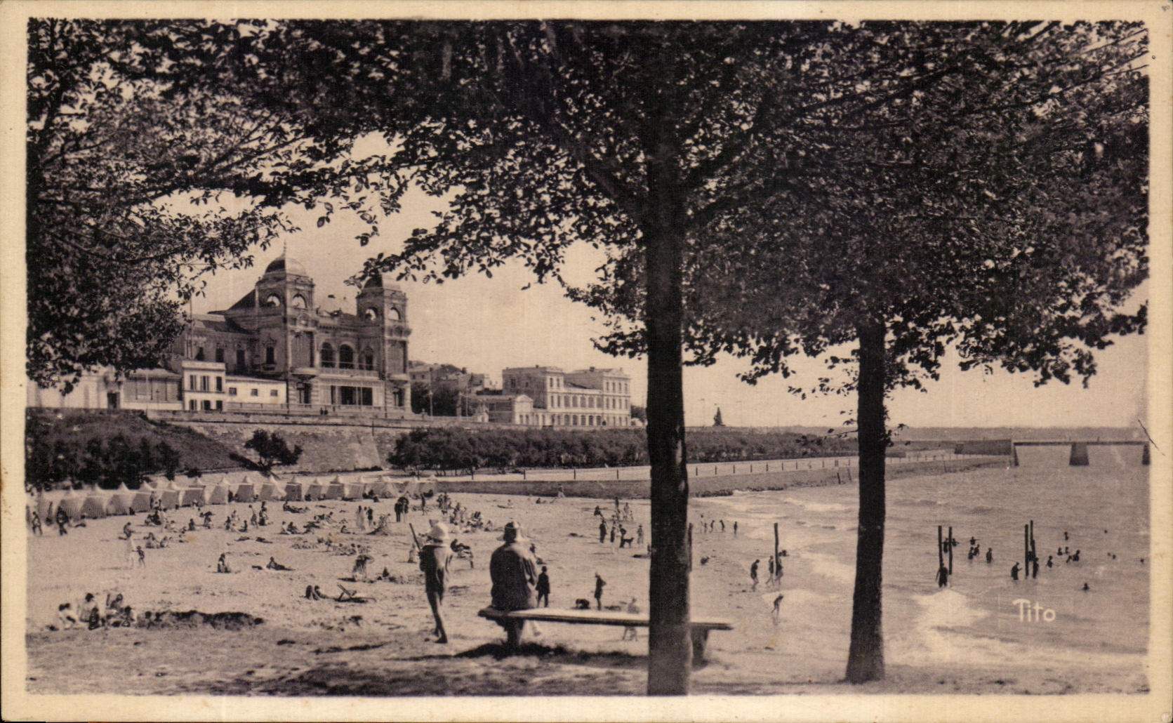 CPA Royan La Conche et le Casino de Foncillon