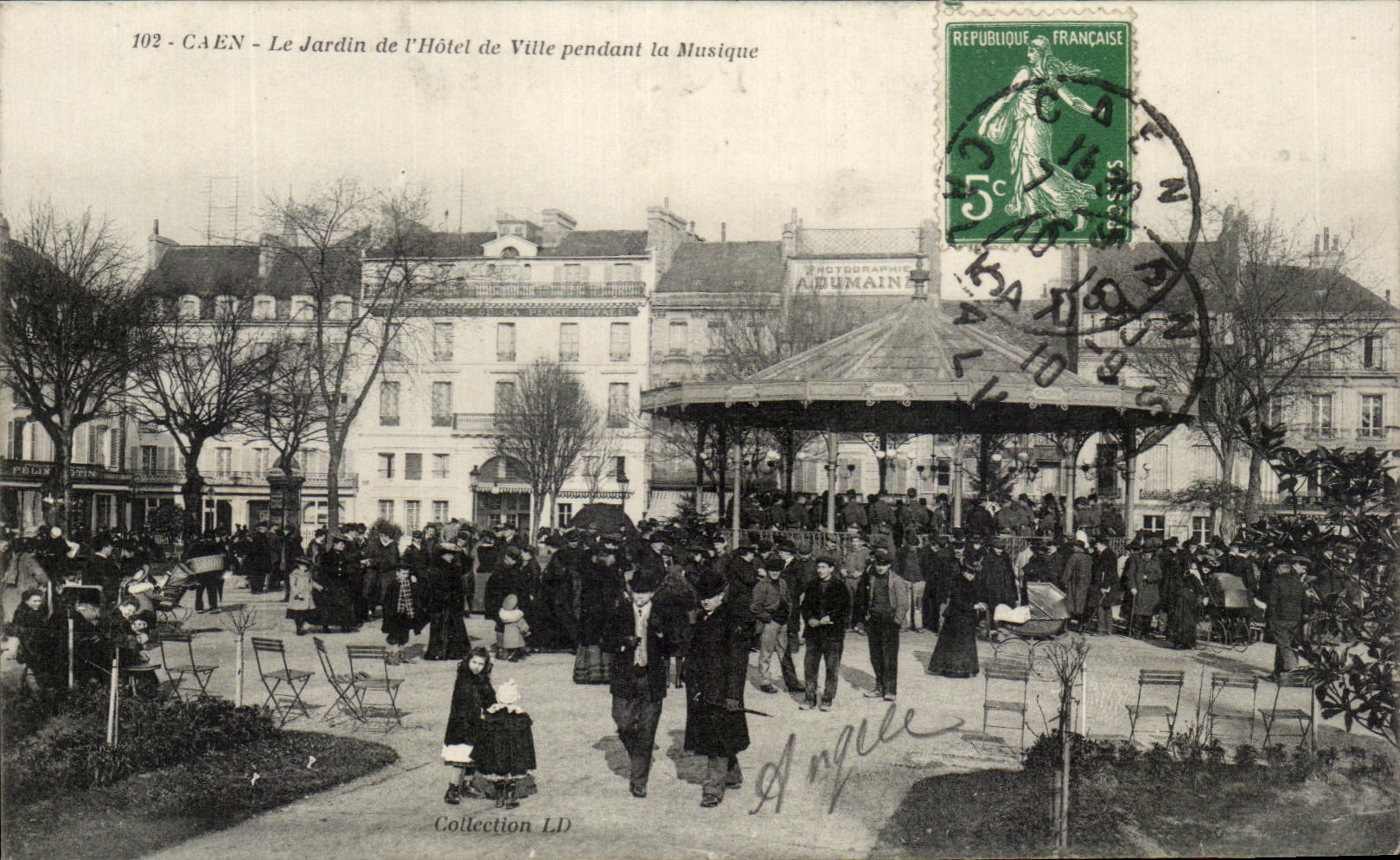 CPA Caen the Garden of I' Town hall during the Music