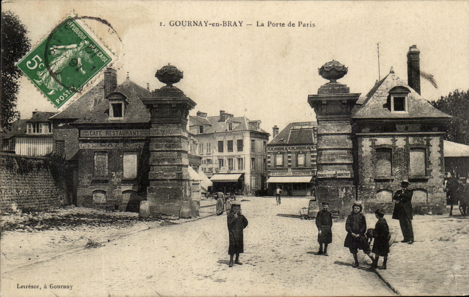 CPA Gournay adentro rebuznan la puerta de Paris Children