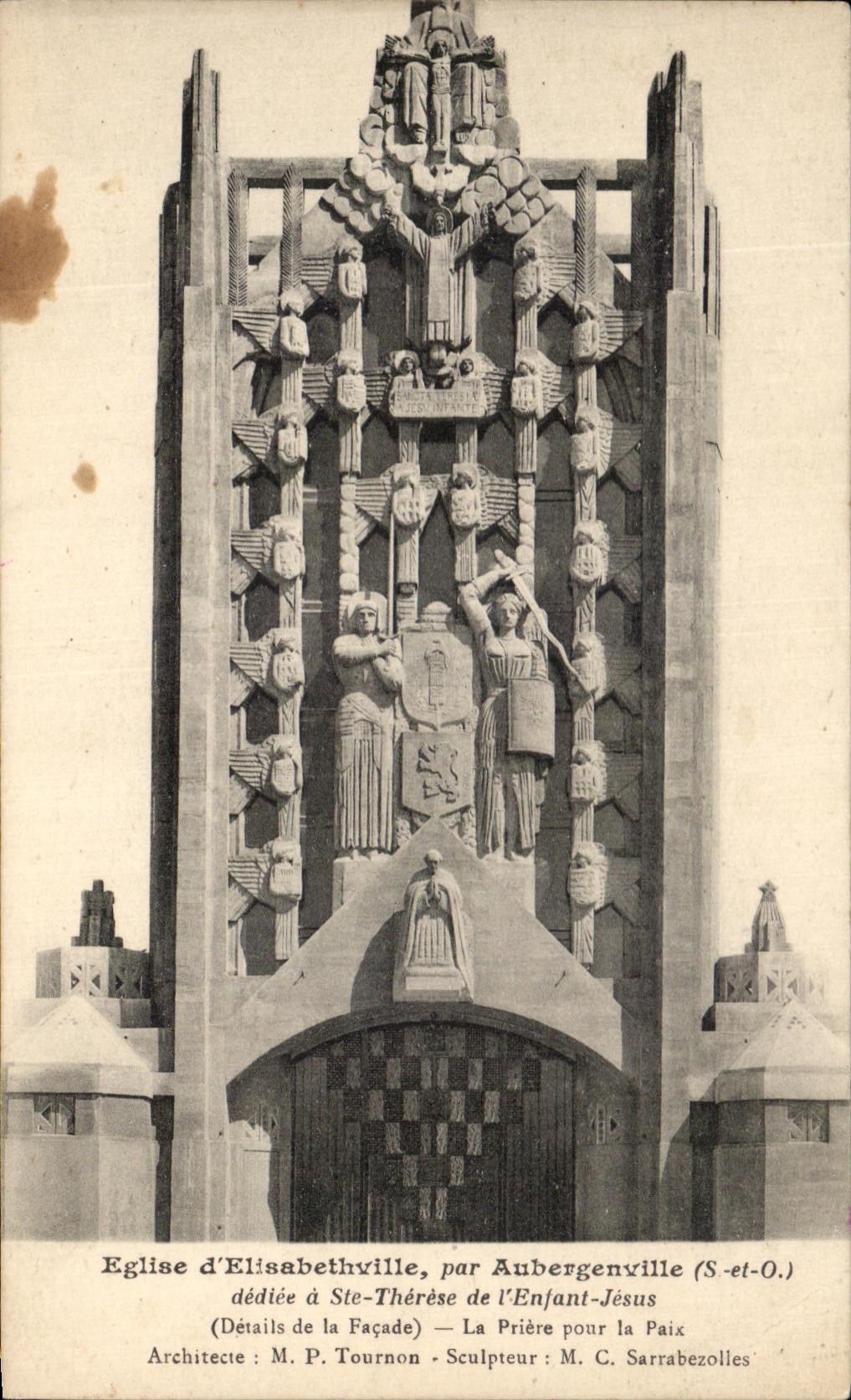 CPA Eglise d'Elisabethville Par Aubergenville dediee a Ste Therese de l'Enfant Jesus