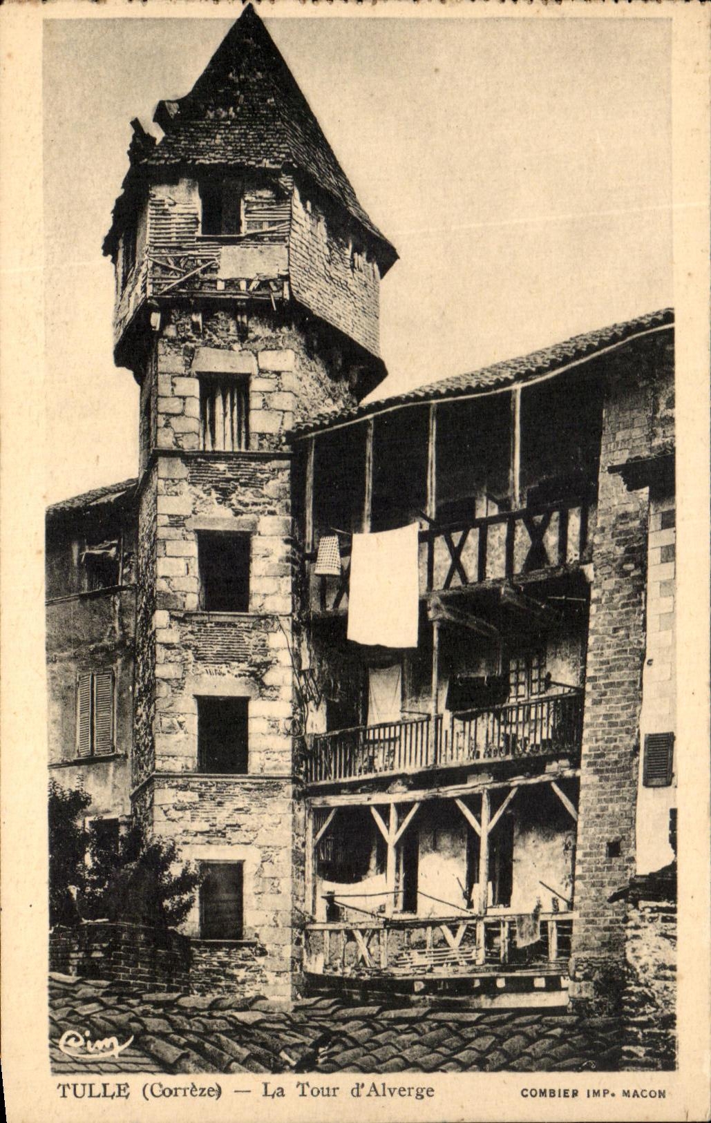 CPA Tulle the Tower of Auvergne