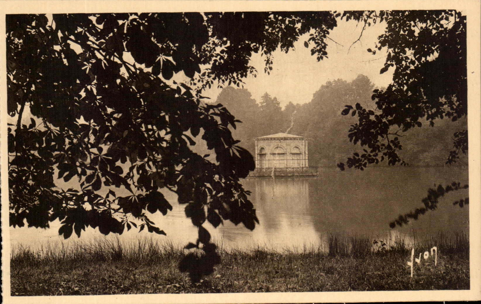 CPA Fontainebleau le Palais Pavillon de l'Empereur