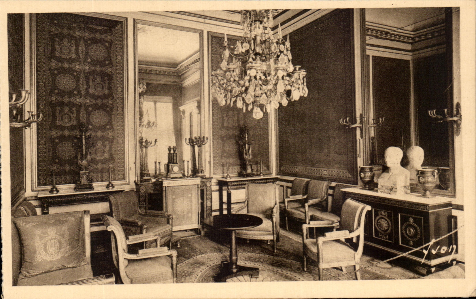 CPA Fontainebleau Le Palais Salon de l'Abdidcation