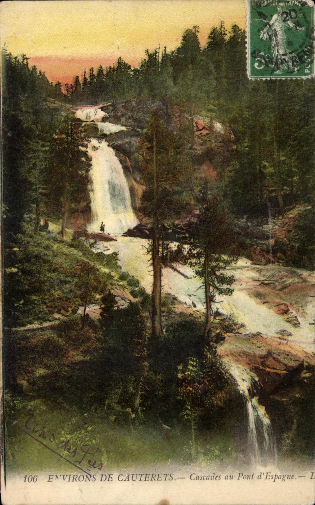 CPA Surroundings De Cauterets Cascades with the Bridge of Spain