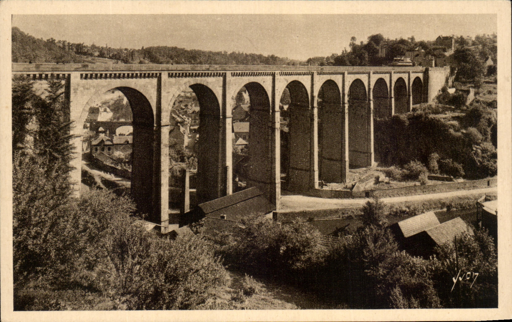 CPA Dinan Viaduc De Lanvallay