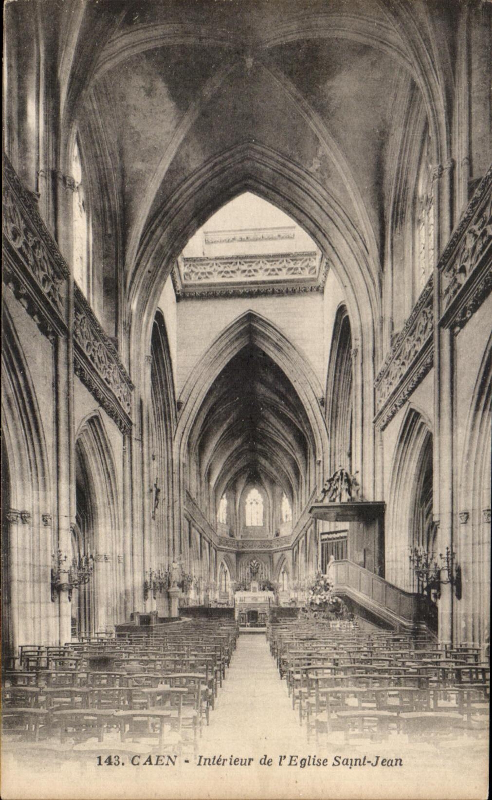 CPA Interior Caen of the Church Saint Jean