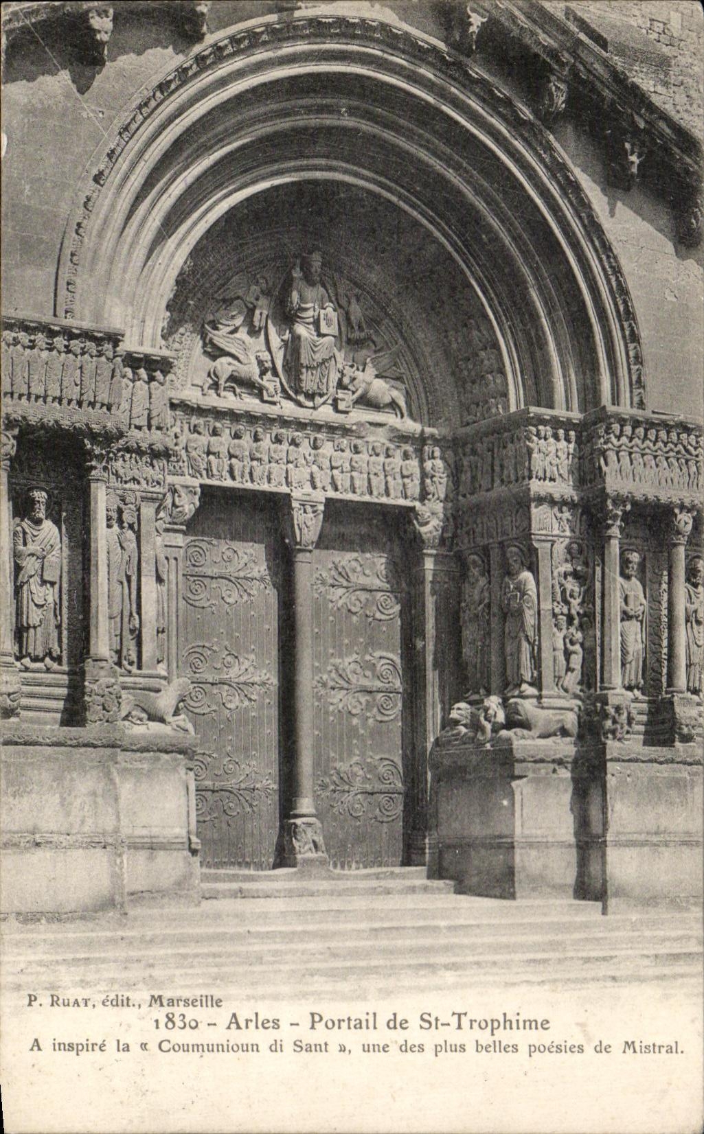 CPA Arles Gate of St Trophime