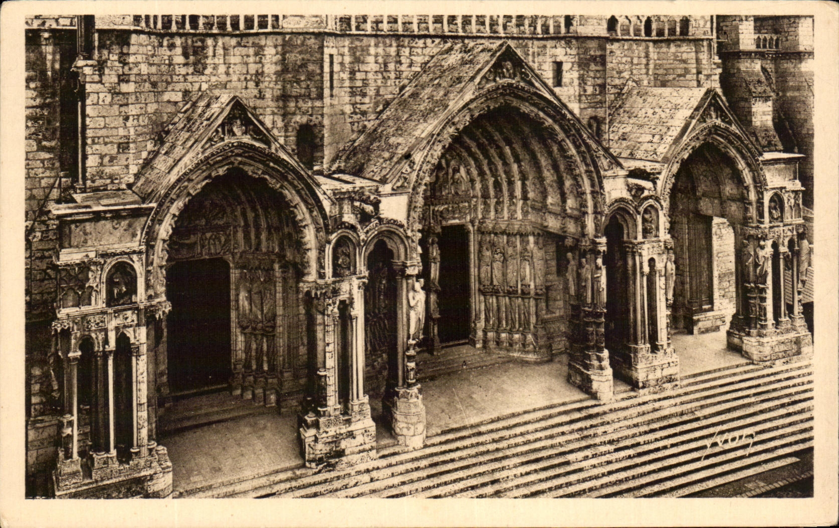 CPA Chartres le Portail Nord