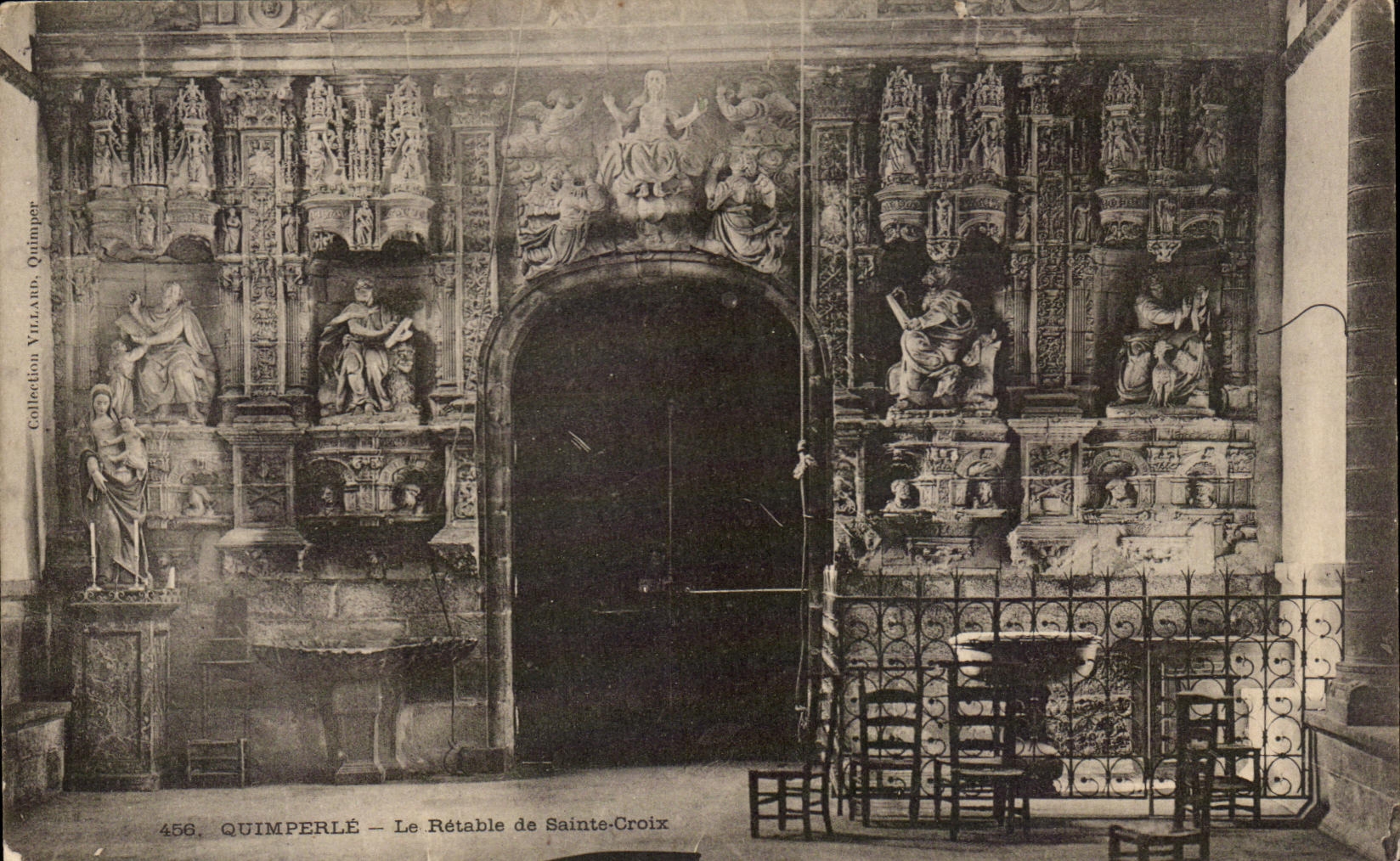 CPA Quimperle the Retable of Sainte Cross