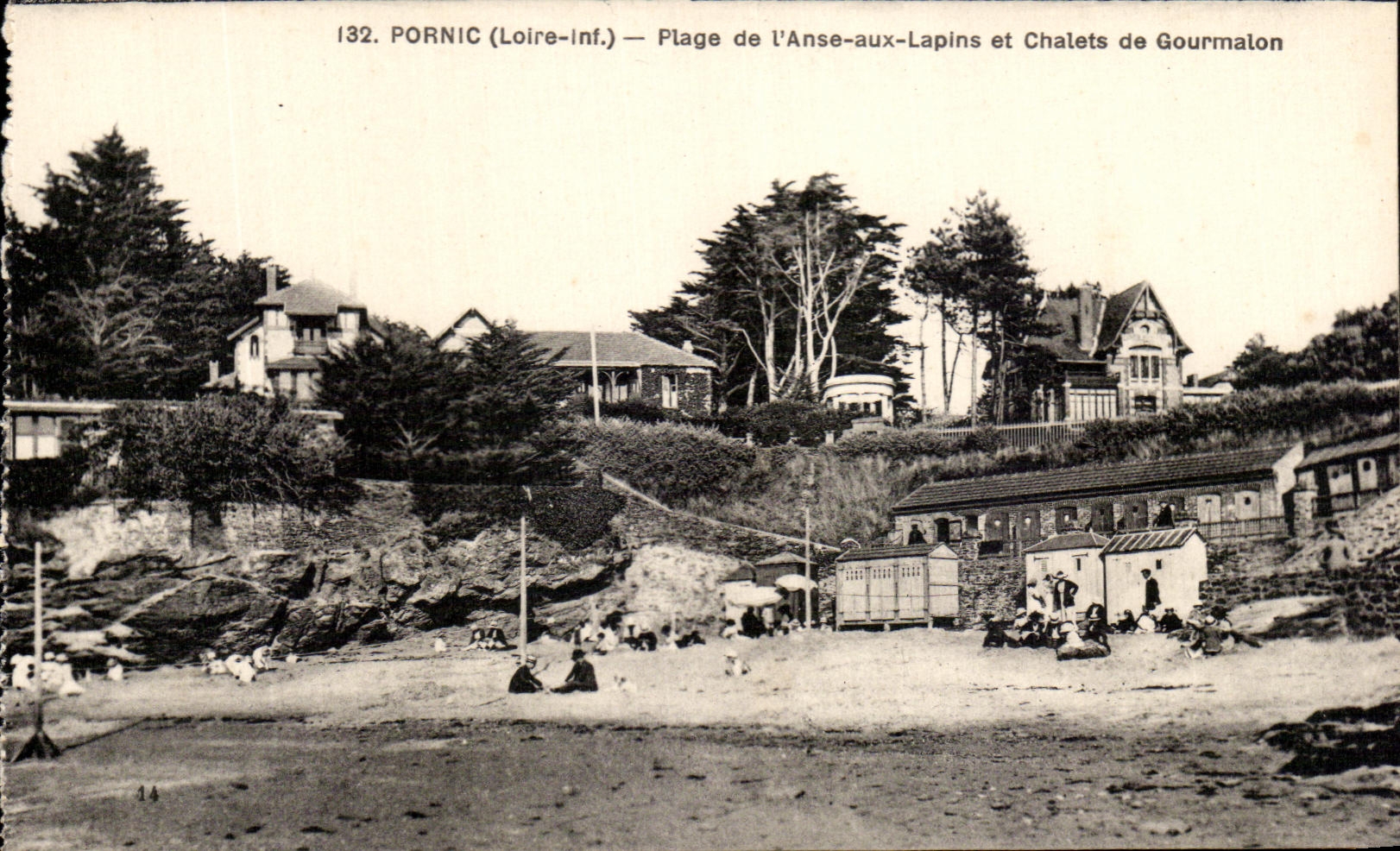 CPA Pornic Plage De l'Anse Aux Lapins Et chalets De Gourmalon