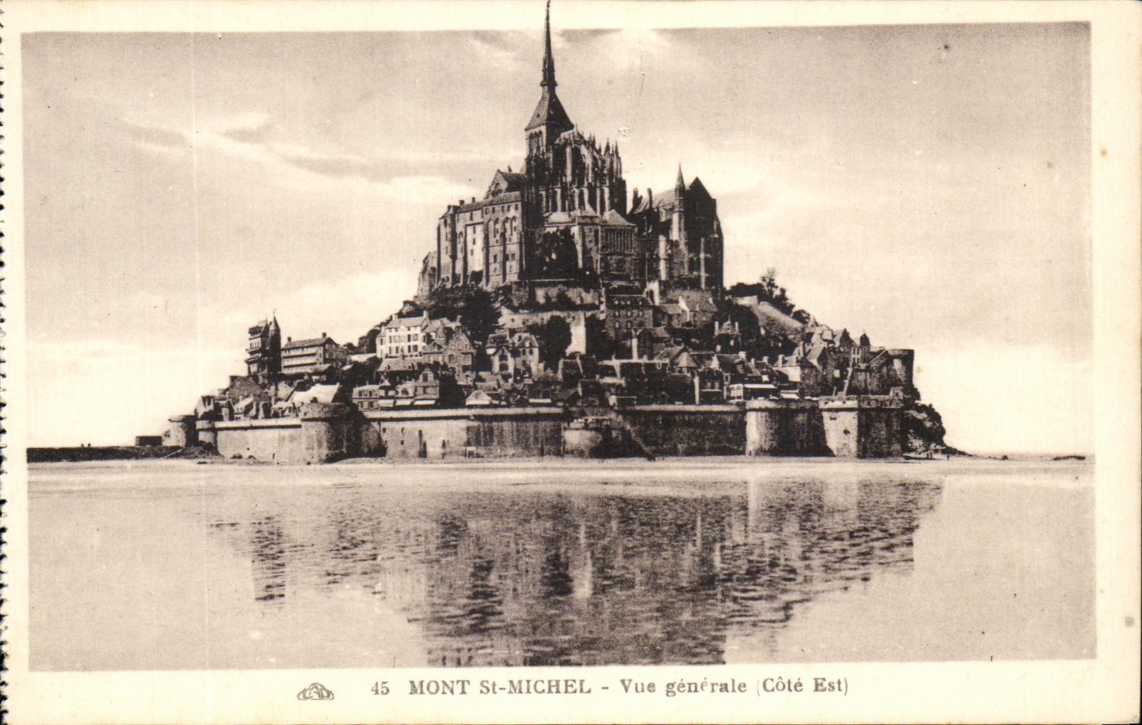 CPA Mont St Michel View Dimension Is