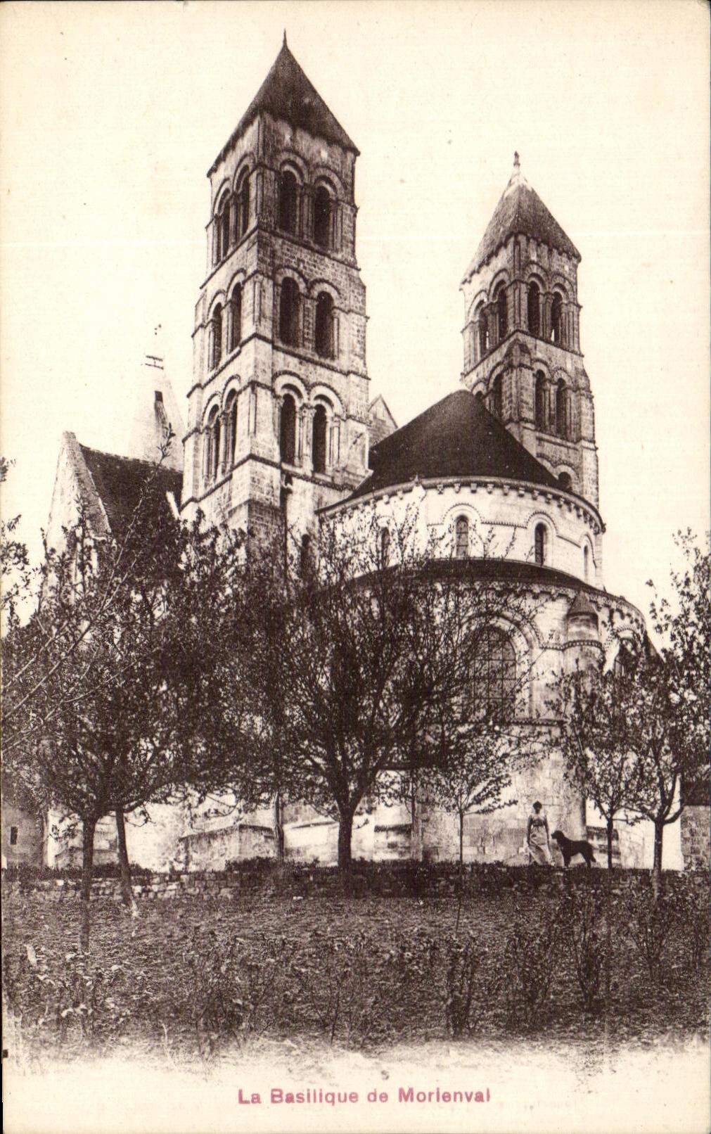 CPA Basilica De Morienval