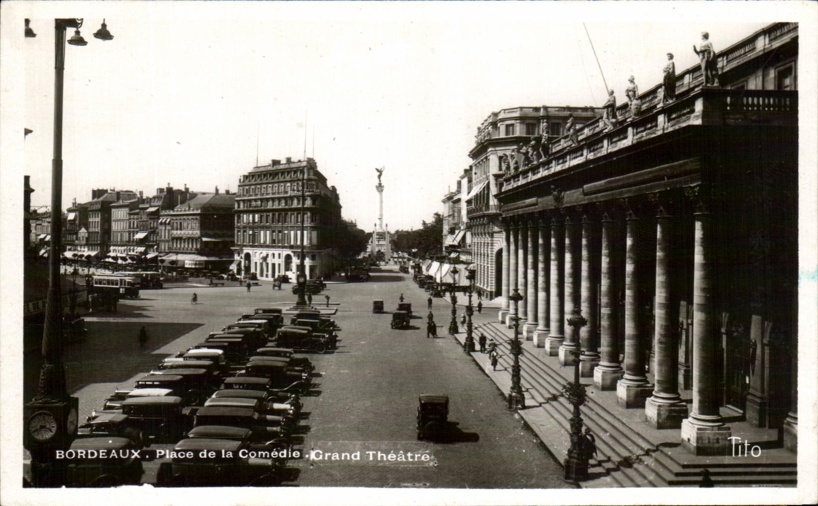 CPA Bordeaux Place De La Comedie Grand Theatre