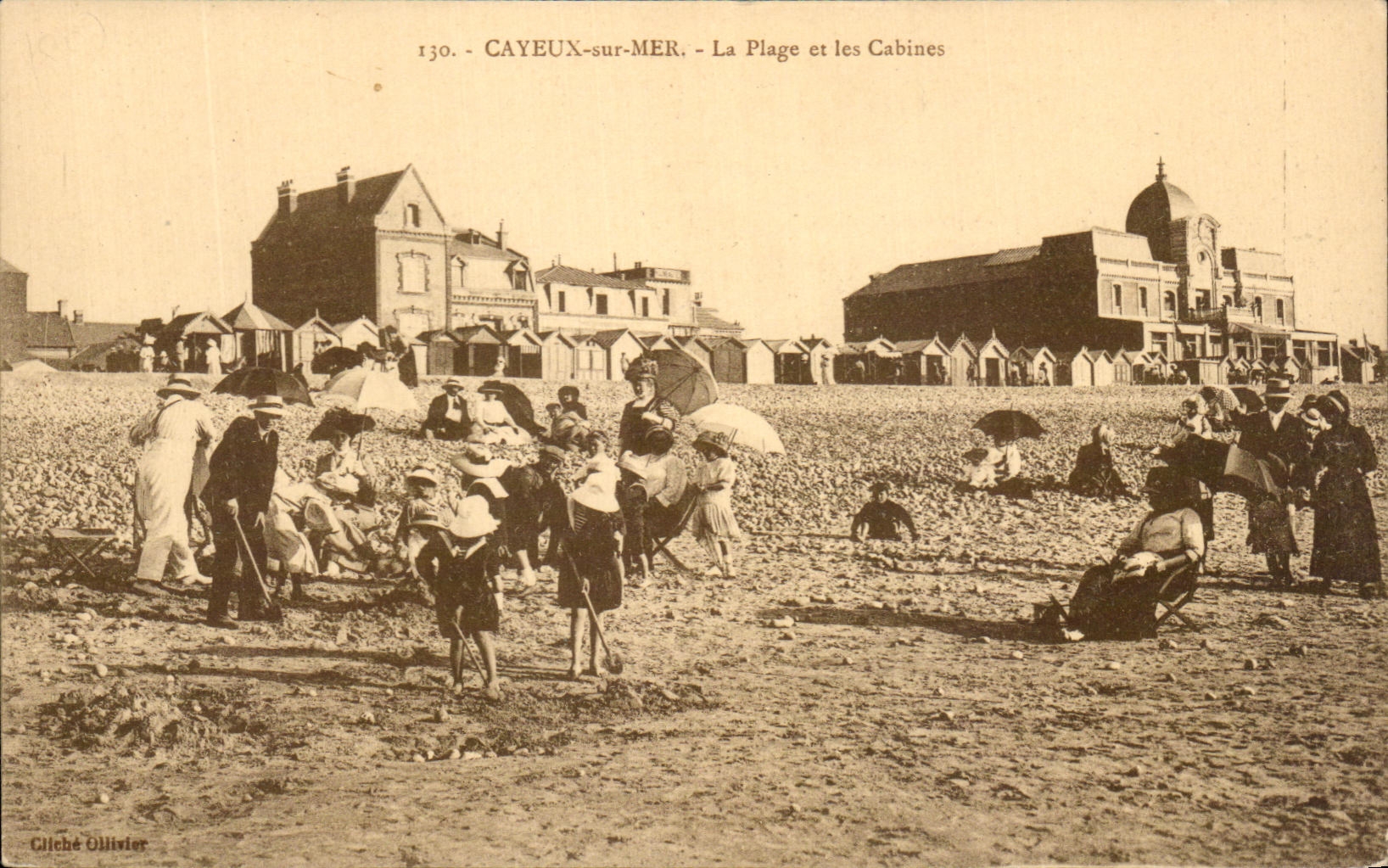 CPA Cayeux Sur Mer La Plage Et Les Cabines
