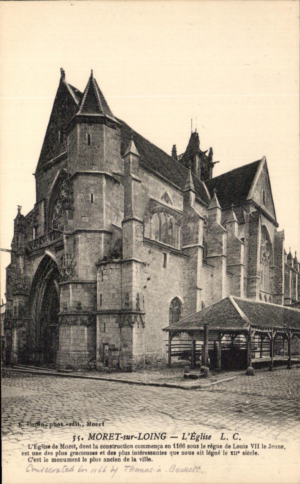 CPA Moret on loing the Church of Moret