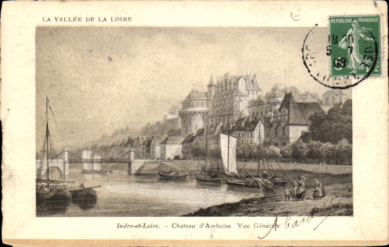 CPA La Vallee De La Loire Chateau D'amboise Vue Generale