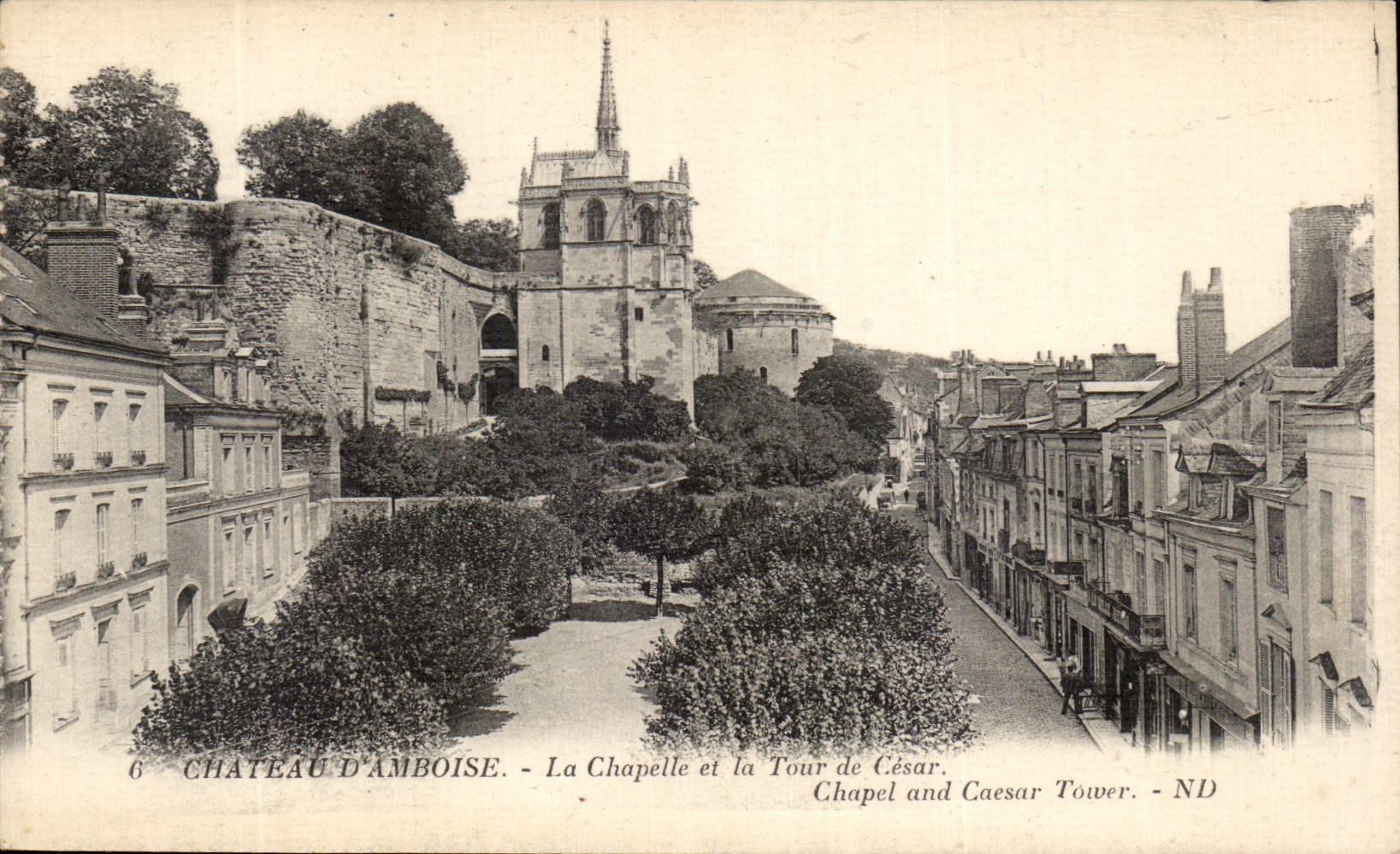 CPA Chateau d'Amboise La Chapelle Et La Tour De Cesar