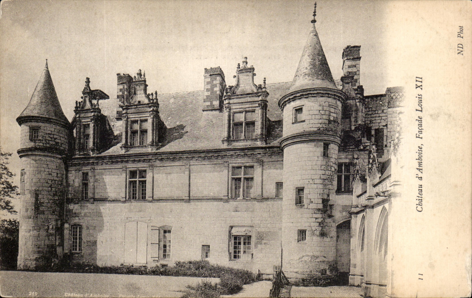 CPA Chateau d'Amboise Facade Louis XII