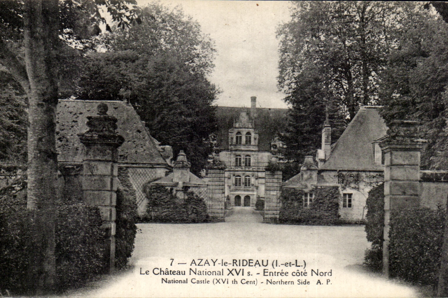 Castillo D Azay de CPA la cortina nortena el lado norteno del castillo nacional de la dimension de la entrada del castillo de Natinal