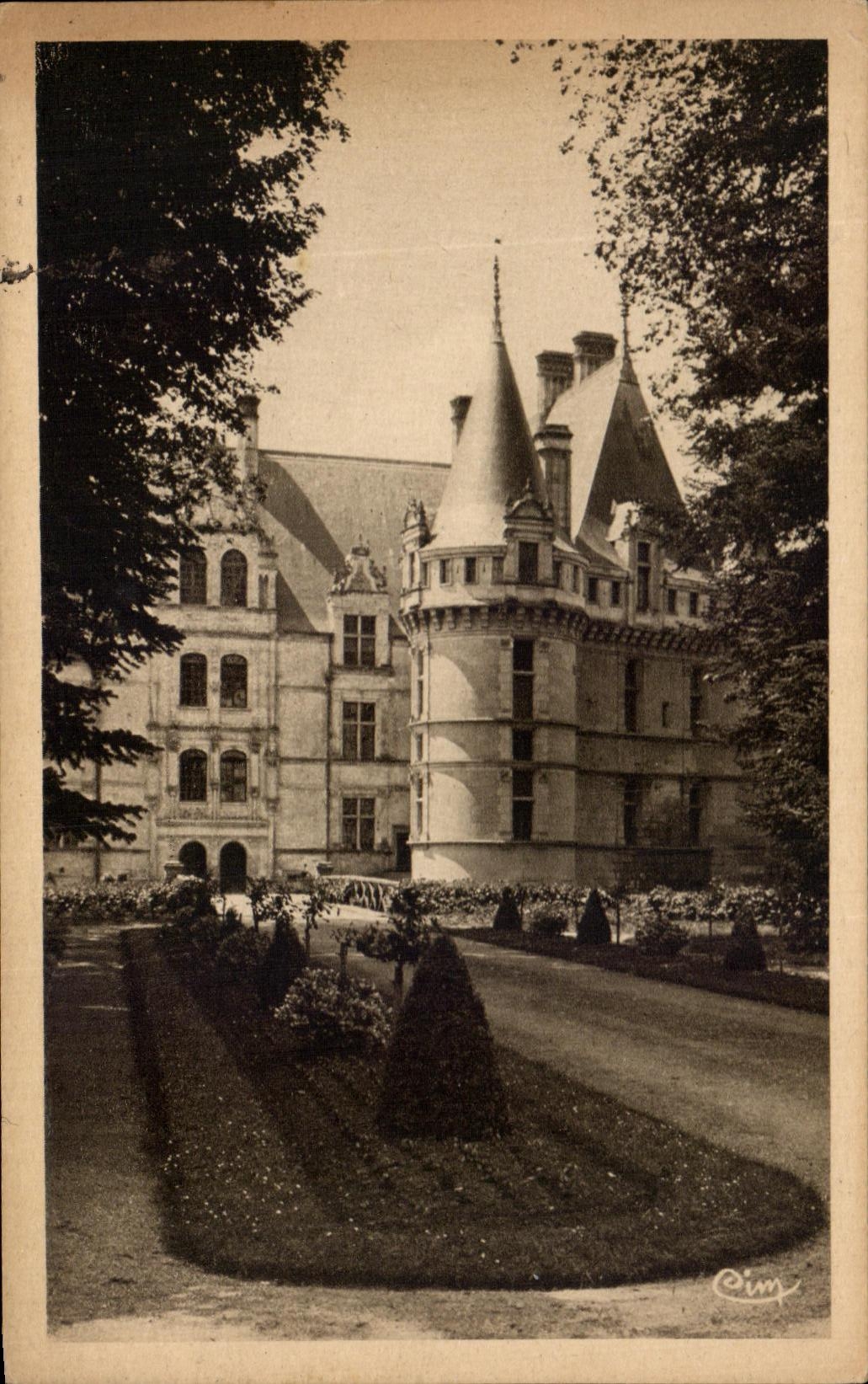 Castillo de CPA de Azay el castillo nacional de la cortina el principal uno de Allee que lleva a la escalera grande